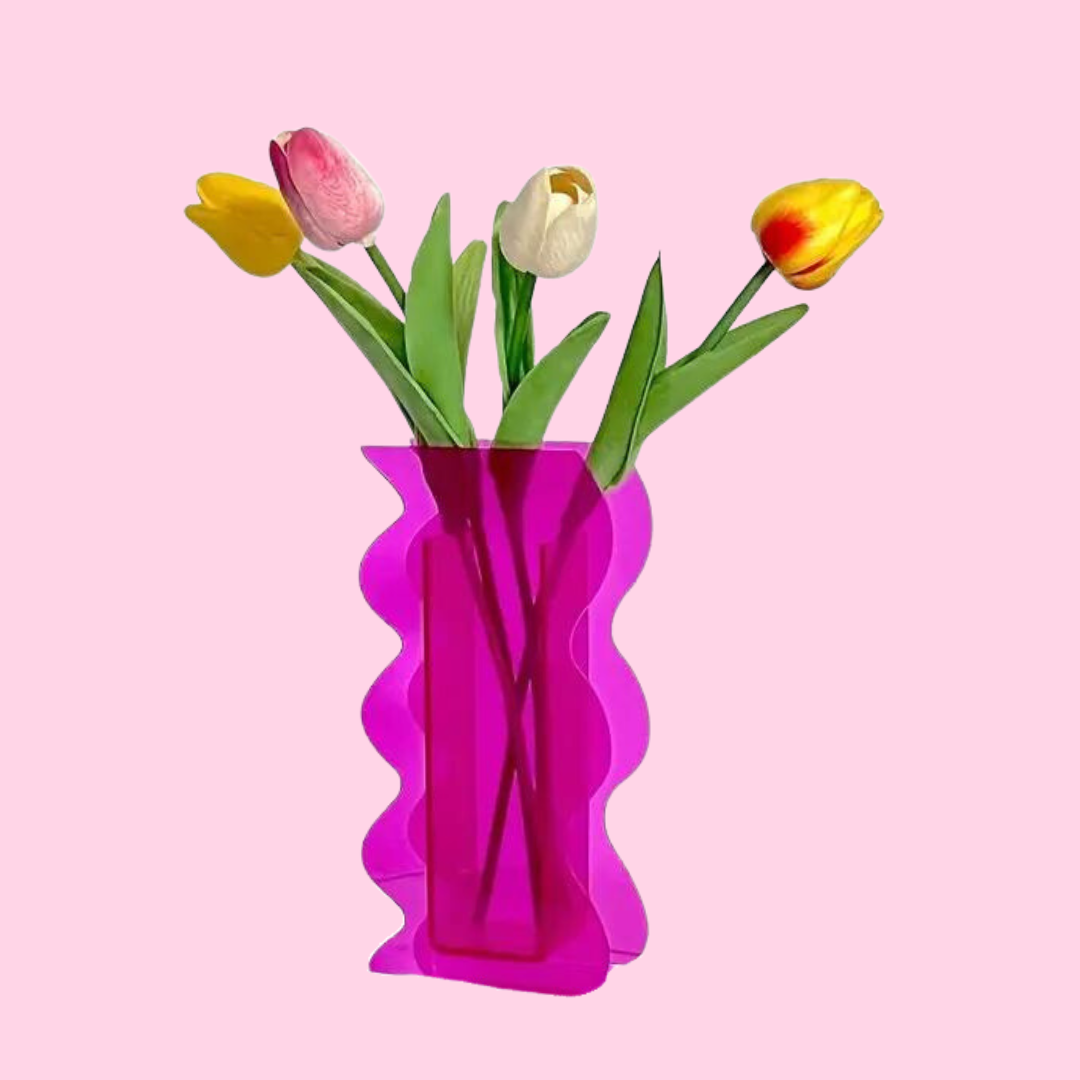 Acrylic Wiggle Vase